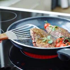 GreenPan Cambridge Koekenpan 28cm - Zwart - Inductie - PFAS-vrij 32 GreenPan Cambridge Koekenpan 28cm - Zwart - Inductie - PFAS-vrij -Greenpan Winkel 1200x1199 8