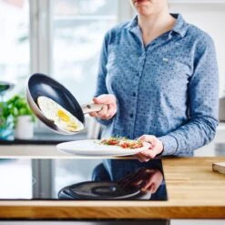 GreenPan Cambridge Koekenpan 30cm - Brons - Inductie - PFAS-vrij 21 GreenPan Cambridge Koekenpan 30cm - Brons - Inductie - PFAS-vrij -Greenpan Winkel 1200x1200 192