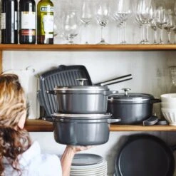 GreenPan Featherweights Braadpan 22cm - Zwart - Inductie - PFAS-vrij 12 GreenPan Featherweights Braadpan 22cm - Zwart - Inductie - PFAS-vrij -Greenpan Winkel 1200x1200 291