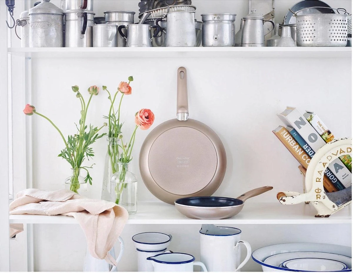 GreenPan Cambridge Koekenpan 28cm - Brons - Inductie - PFAS-vrij 8 GreenPan Cambridge Koekenpan 28cm - Brons - Inductie - PFAS-vrij - Afbeelding 8