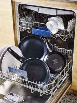 GreenPan Cambridge Hapjespan Met Deksel 24cm - Zwart - Inductie - PFAS-vrij 31 GreenPan Cambridge Hapjespan Met Deksel 24cm - Zwart - Inductie - PFAS-vrij -Greenpan Winkel 899x1200 8